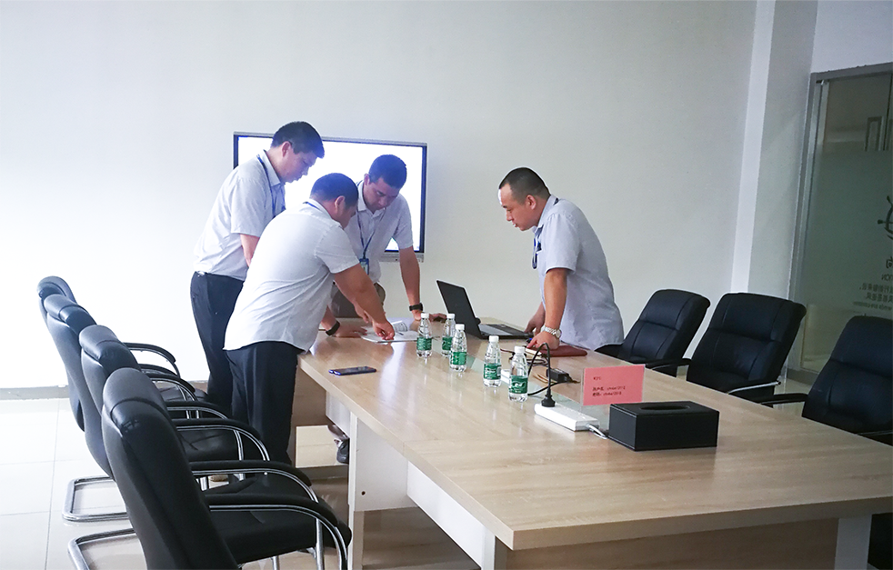 中貝能源技術(shù)團隊